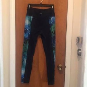 Athleta Size M legging